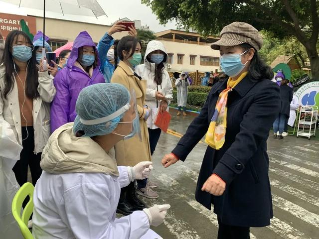 超级宝妈▲复学后，“萌娃”们怎样度过在幼儿园的一天？