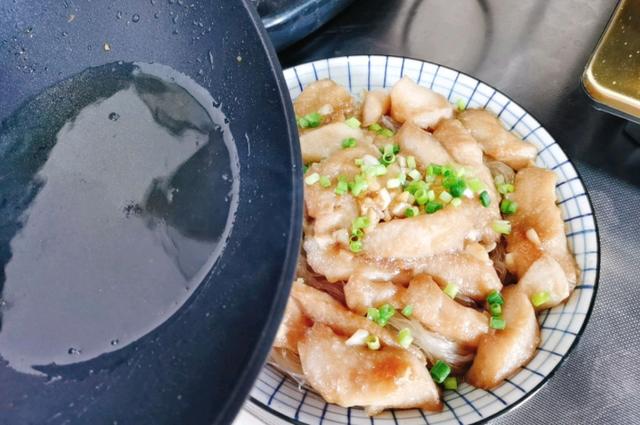 天冷多吃它，比牛奶强，蒸一蒸就上桌，高蛋白好消化，老少皆宜