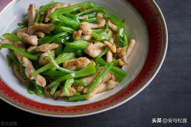 青椒肉丝，鲜香入味的下饭神器，10分钟简单家常菜，零失败