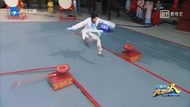 淡雅芳香|跑男还能这样玩儿？坤太可爱了