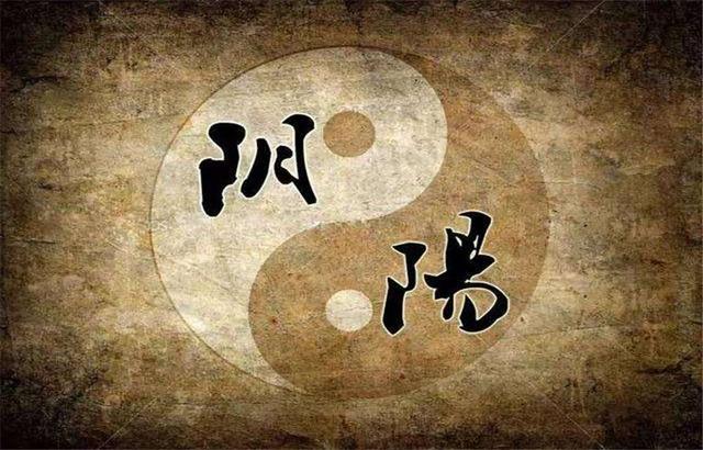 你的育儿经|俗语“女怕午时生，男怕子夜临”，讲了古代出生的忌讳