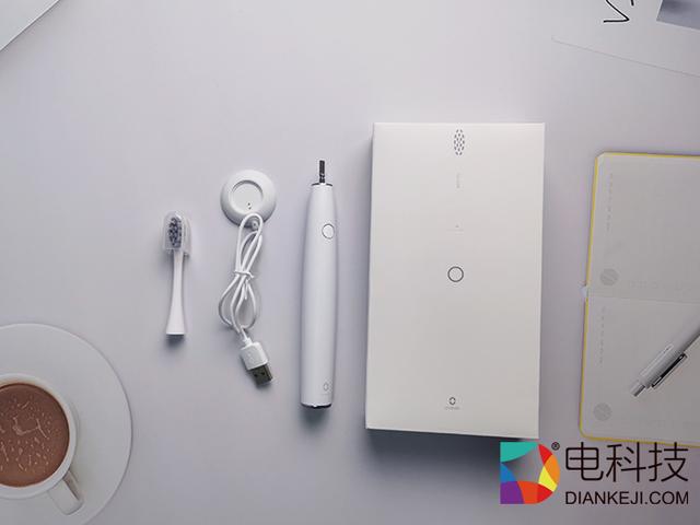 颜值与实力的双重结合，Oclean Air 2刷出口腔清新