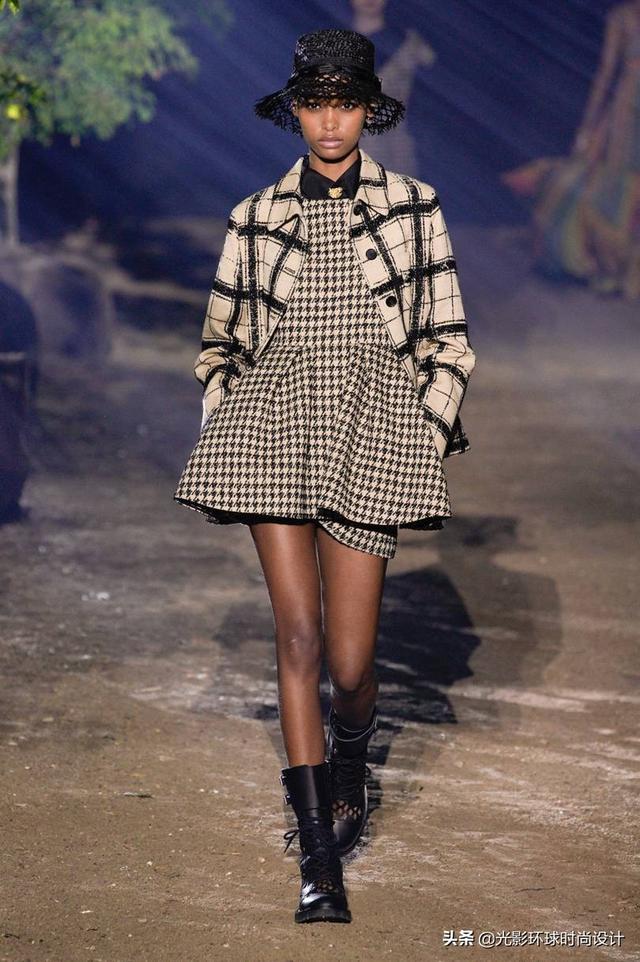 最时尚Christian Dior 2020春夏系列-贴近自然的森林秀