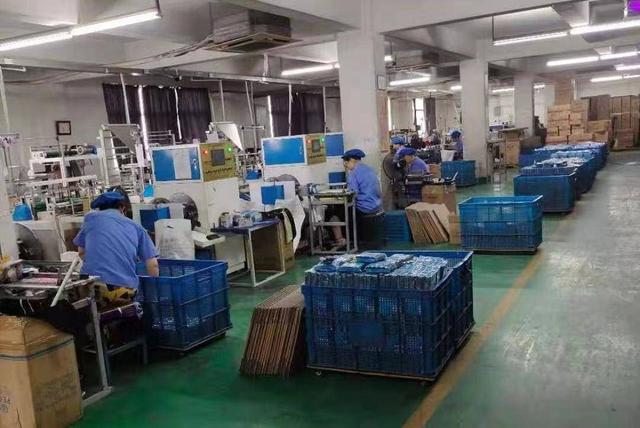 工厂|无锡22年老牌垃圾袋工厂转型：从贴牌代工到零售新冠军，月订单过百万