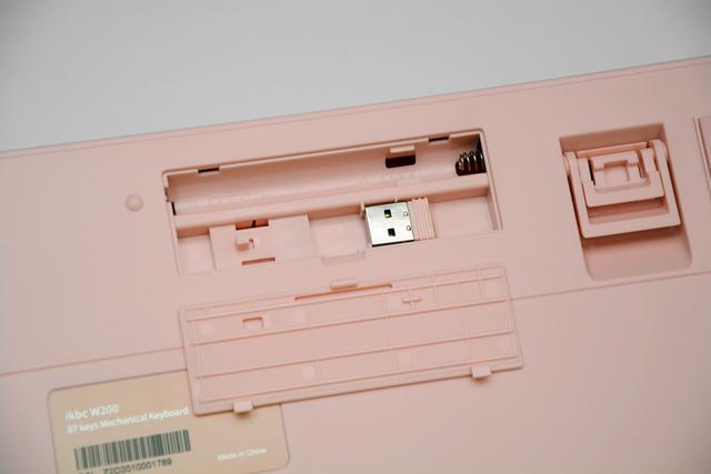 开啤酒小姐姐同款面具，ikbc白无垢樱花机械键盘开箱体验