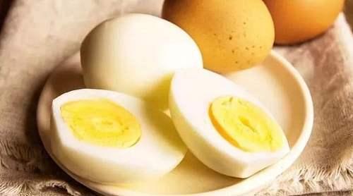 「你的育儿经」健康部落｜一岁以内宝宝不能吃蜂蜜？这10个饮食禁忌要注意