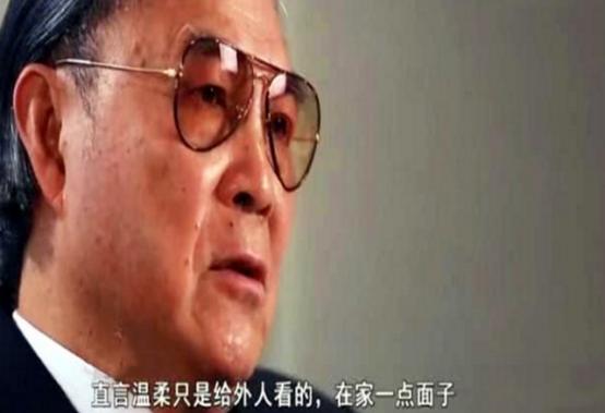 「超级宝妈」郭晶晶的“豪门教育”，霍震霆看孙子要提前预约：一点面子都不给
