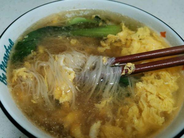 #太太乐鲜鸡汁芝麻香油#冬日暖心鸡汤面