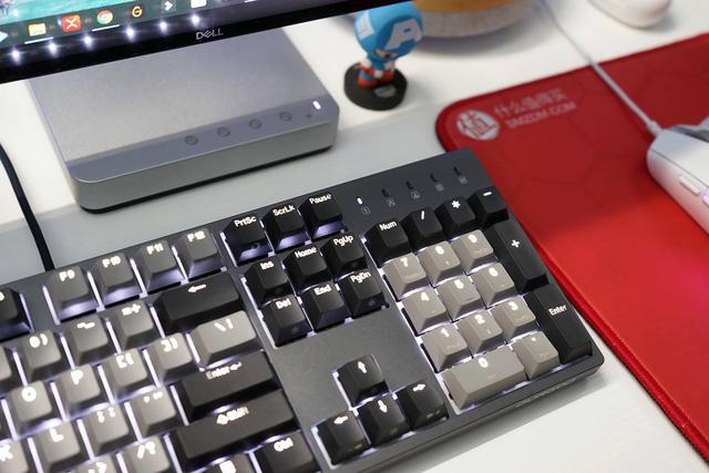 杜伽K310白光限定版：满足玩家所需，打造实用机械键盘首选