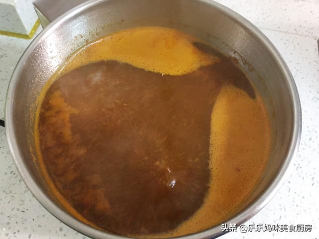 天冷花80块钱在家吃火锅，单人单锅，经济实惠，味道也不差