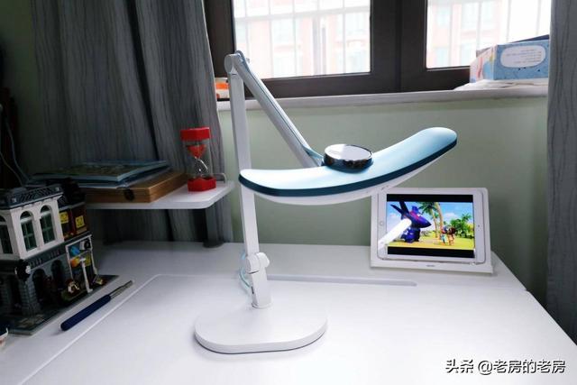 [超级宝妈]绘本网课做手工，健康方便耐折腾的儿童学习桌面分享