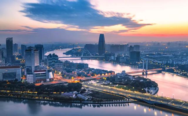 苏州美食家吃在甬城！一则由“呛蟹”引发的美食人文散记