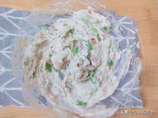 芋头这做法实在太好吃了，外酥里软，鲜香美味，出锅全家抢着吃