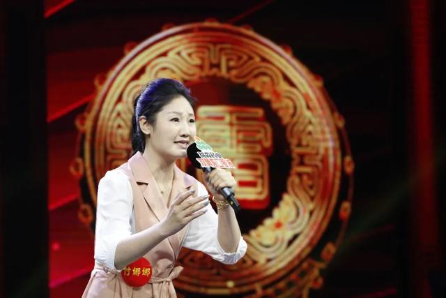 2020戏迷擂台赛第二场战火再燃，等你来，听你唱！今晚7:30，戏迷擂台赛8进2，精彩相约梨园春