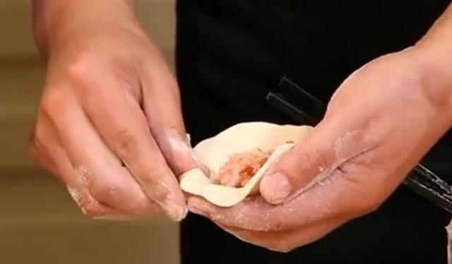 「你的育儿经」鸡蛋最创意的吃法！早餐这样搭，10分钟搞定，营养还省钱
