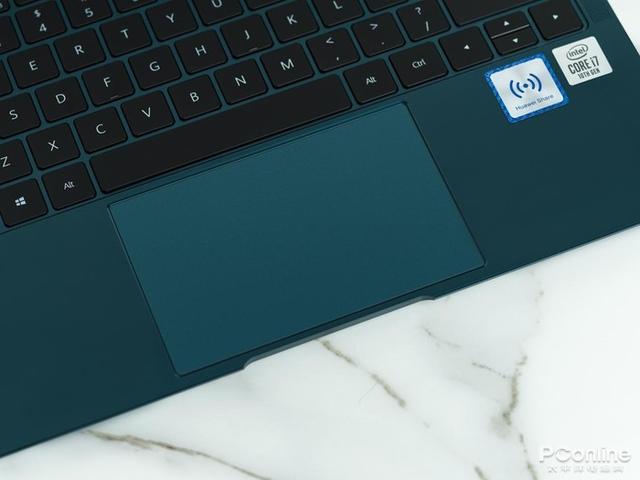 「勇哥科技」华为MateBook X Pro 2020款:多变颜色 优秀体验
