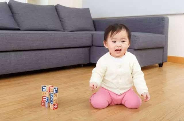 茶想曲|孩子为何偏爱“W”跪坐?到了这一年龄要制止,几个危害要上心