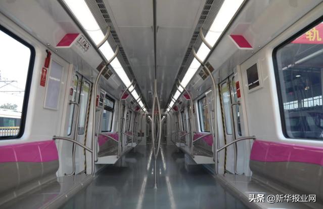 「新华报业网」自动唤醒、自动发车、自动停站……江苏首个全自动驾驶地铁列车来了!