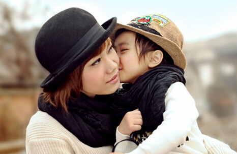 「超级宝妈」“妈妈，我要娶你当老婆”当母爱触发“恋母情结”，终会结出恶果