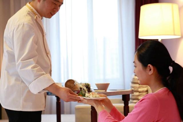 「超级宝妈」坐月子就怕坐成“废月子”，产后做好6点，身体健康且恢复的还快