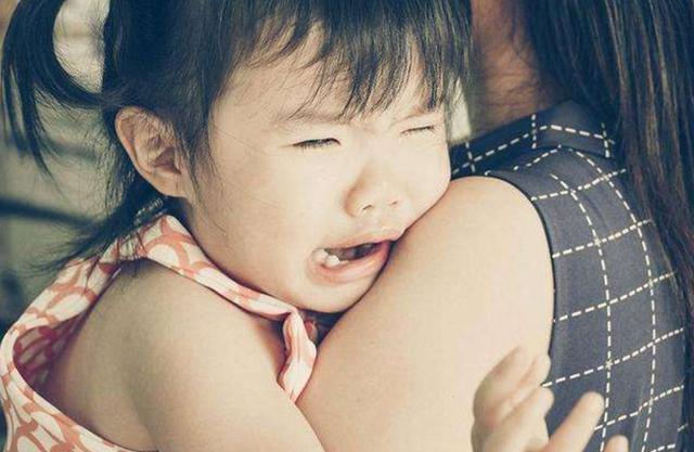 「超级宝妈」没吃兔肉却生下兔唇，得知原因后，孕妈崩溃不已，医生：太无知