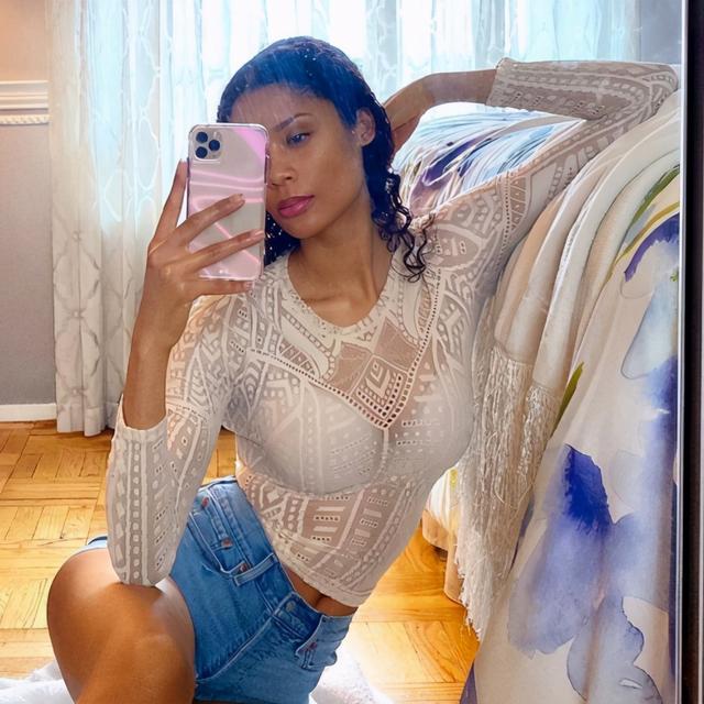 iPhone12终于发布！更大更耐摔更便宜，黑科技满满