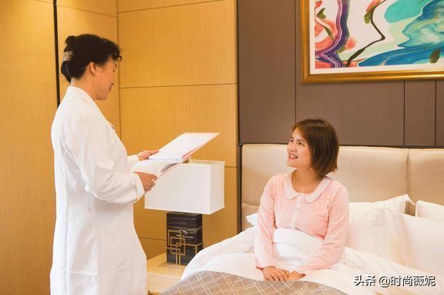 「你的育儿经」“你让我伺候月子不嫌丢人？”产妇让亲妈伺候月子被鄙视，扎心！
