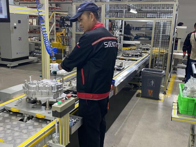 乌镇成创新策源地，工业互联网新生代崛起