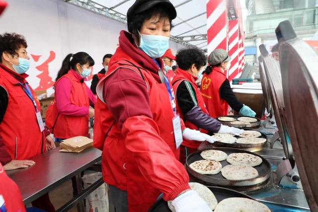 1000斤鱼丸、800斤粉干……赛后美食太丰盛！跑友：一定要去吃一次温州马拉松