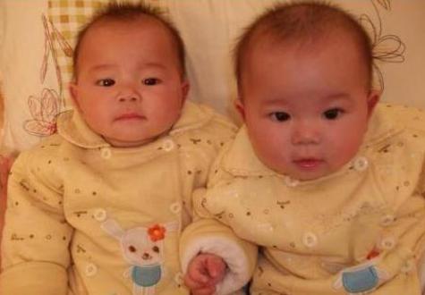 超级宝妈|1对双胞胎2个父亲，医生：要极短时间和不同男性同房，这什么操作