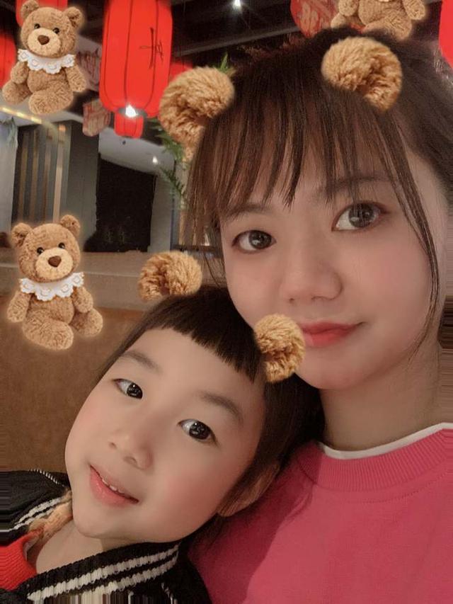 妈妈|长得真像！京都实验幼托园的孩子们纷纷晒出和妈妈的合影