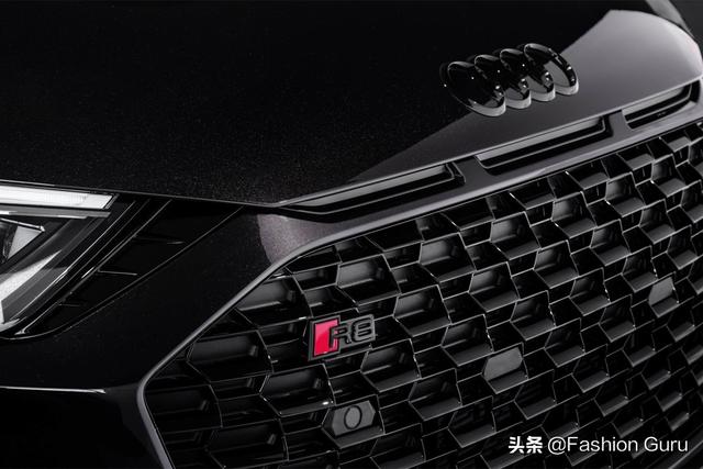 奥迪R8 正式发表限量 100 辆Panther别注车型