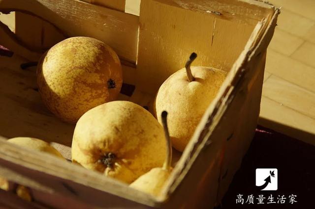 皮肤|每次脱衣服，腿上都有很多皮屑脱落？医生