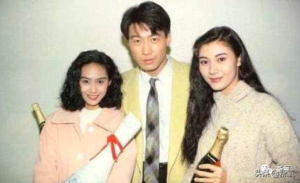 为什么95年的虞书欣一个素颜就老成这样|资讯早知道