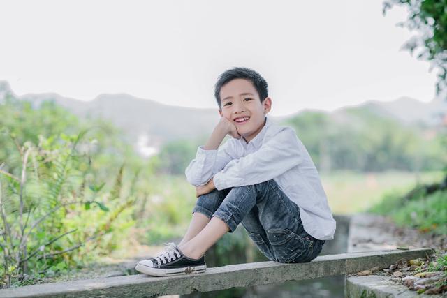 「你的育儿经」孩子早长和晚长差的不只是个头，更重要的被忽略了