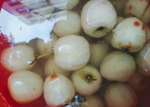 冰糖山楂片，酸酸甜甜就是我