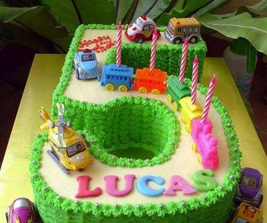 一家四口儿|孩子幼儿园过生日，蛋糕竟有“潜规则”，宝妈好意分享反遭吐槽