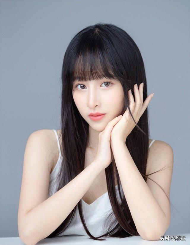 撞脸黄子韬的孙如云参赛是为亲姐，看到姐姐的颜值，不出道好可惜|资讯早知道