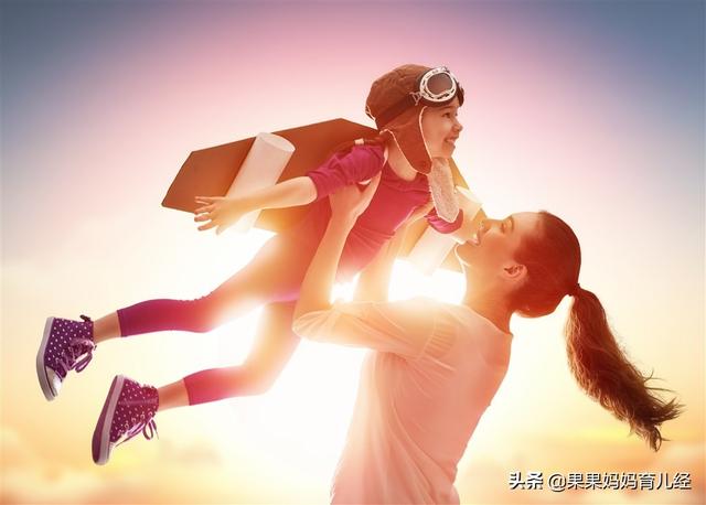 [你的育儿经]这3个特征明显的娃，是天生的“学霸”，爹妈要好好培养