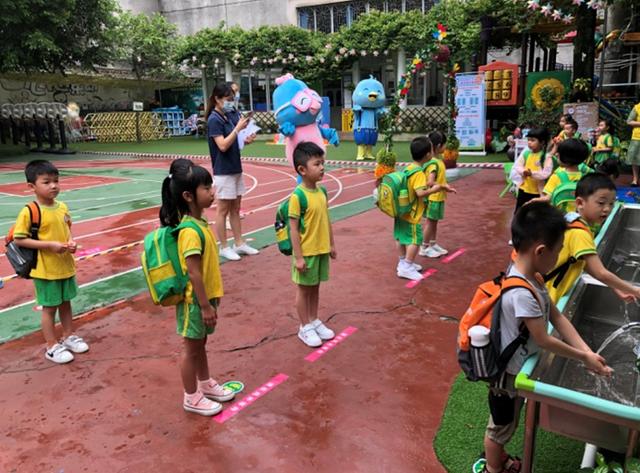 你的育儿经|实拍!四会幼儿园返园第一天,小朋友们终于又见面啦!