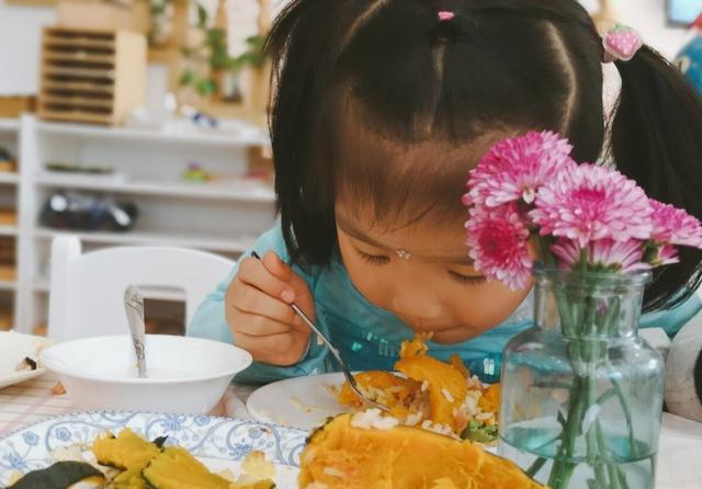 3种调味品比糖和盐还伤脾胃，做菜时少放，以免孩子积食，长不高