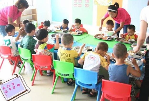 「你的育儿经」＂我反对让孩子上幼儿园＂，工作10年的幼师这样讲，为什么呢？
