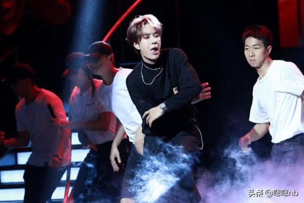 《街舞3》张艺兴舞蹈太圈粉,专业舞者和明星舞者的差别|影视交流地