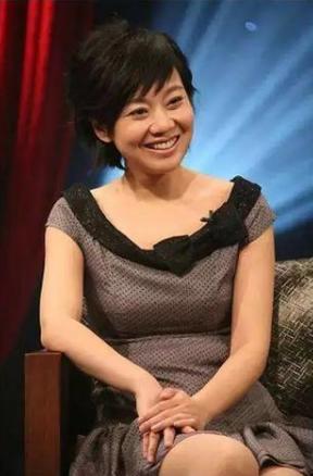 鹿畔阳光|闫妮脱胎换骨的变化，使她完成了人生的逆袭，惊艳了所有人