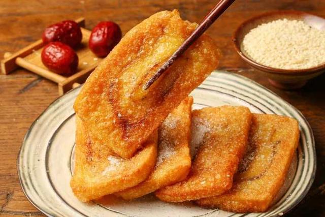 来自陕北的黄米年糕，吃出来的软糯儿，枣香浓郁！煎炸蒸皆可