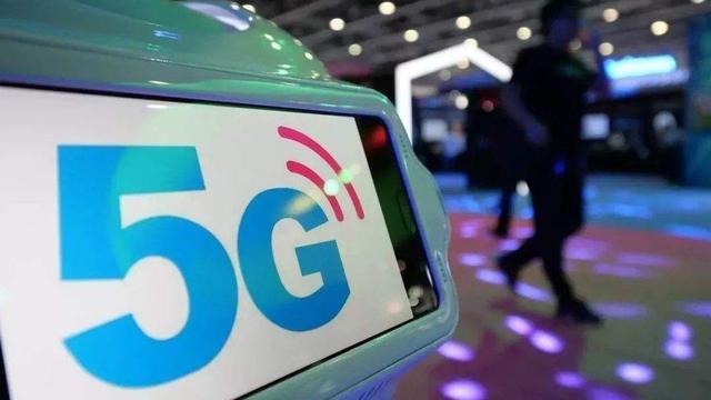 移动公布营收成绩，5G客户达1.14亿，现在入网5G合适吗？