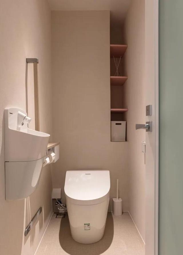 难怪“刷大白”又火了，学她家这样搭配，透着骨子里的高级感！