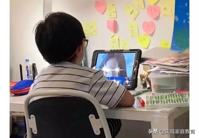 「你的育儿经」家长与熊孩子激战的一天，再不开学，你还能撑多久——