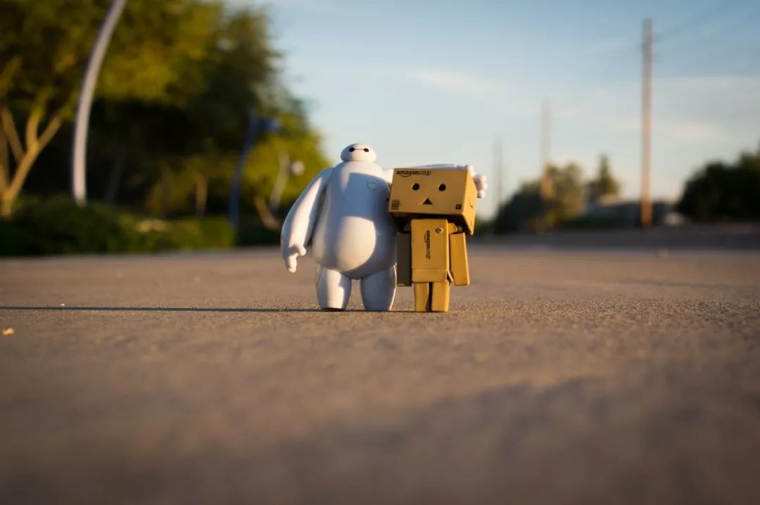 See Through False Friendships, Cherish True Friends!