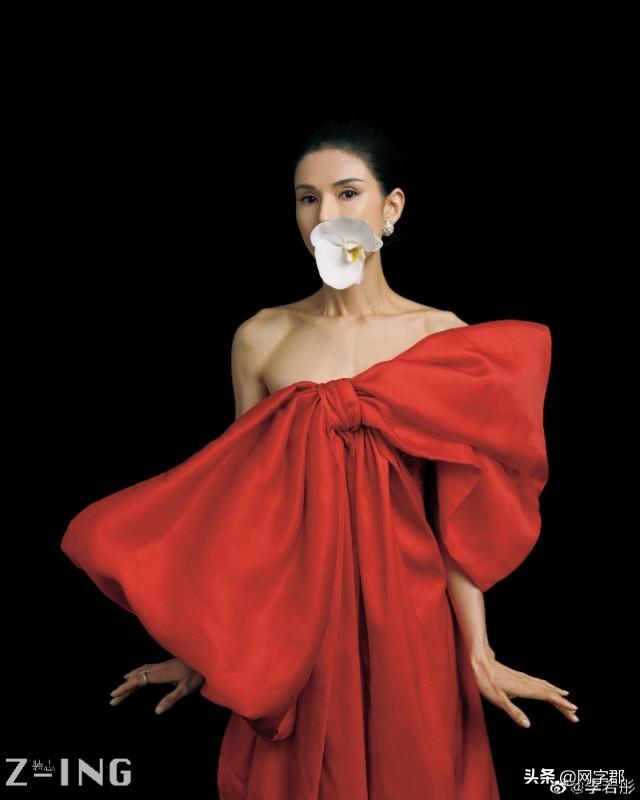 9号放映厅|冻龄女神李若彤貌美依旧,与陈浩民同框引回忆杀,自律的人太可怕